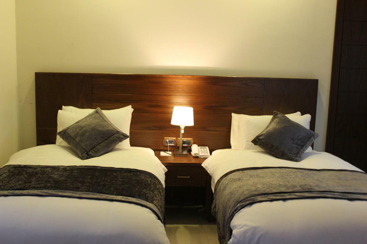 Lavender Boutique Hotel Ramallah Buitenkant foto