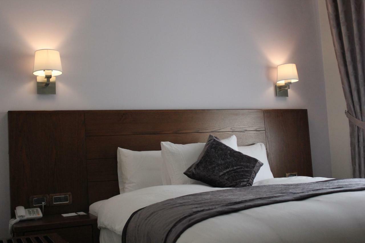 Lavender Boutique Hotel Ramallah Buitenkant foto